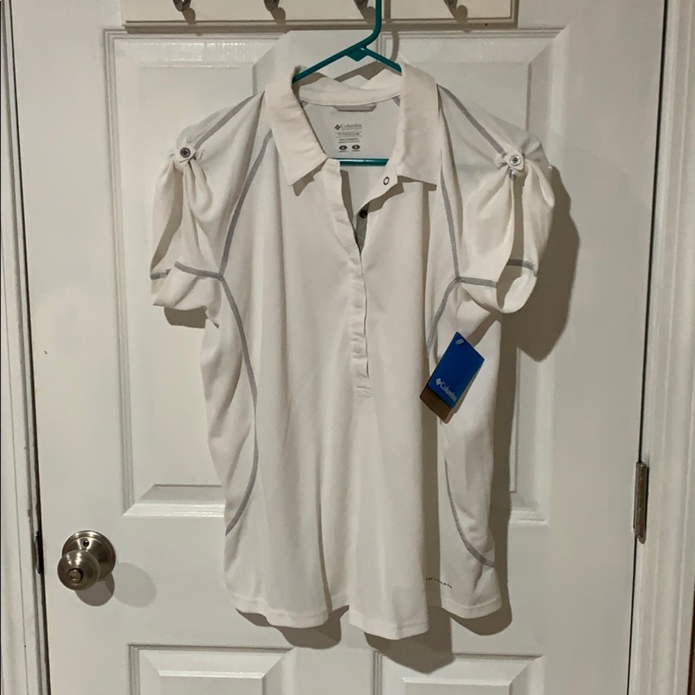 Columbia Womens Collared shirt